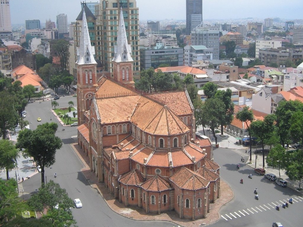 Saigon-Notre-Dame-Basilica