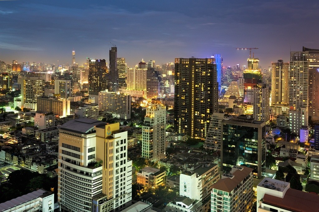 Вечерний бангкок. Вечерний Бангкок экскурсия. Таиланд крыши. Бангкок вечером. Фото экскурсии Вечерний Бангкок.