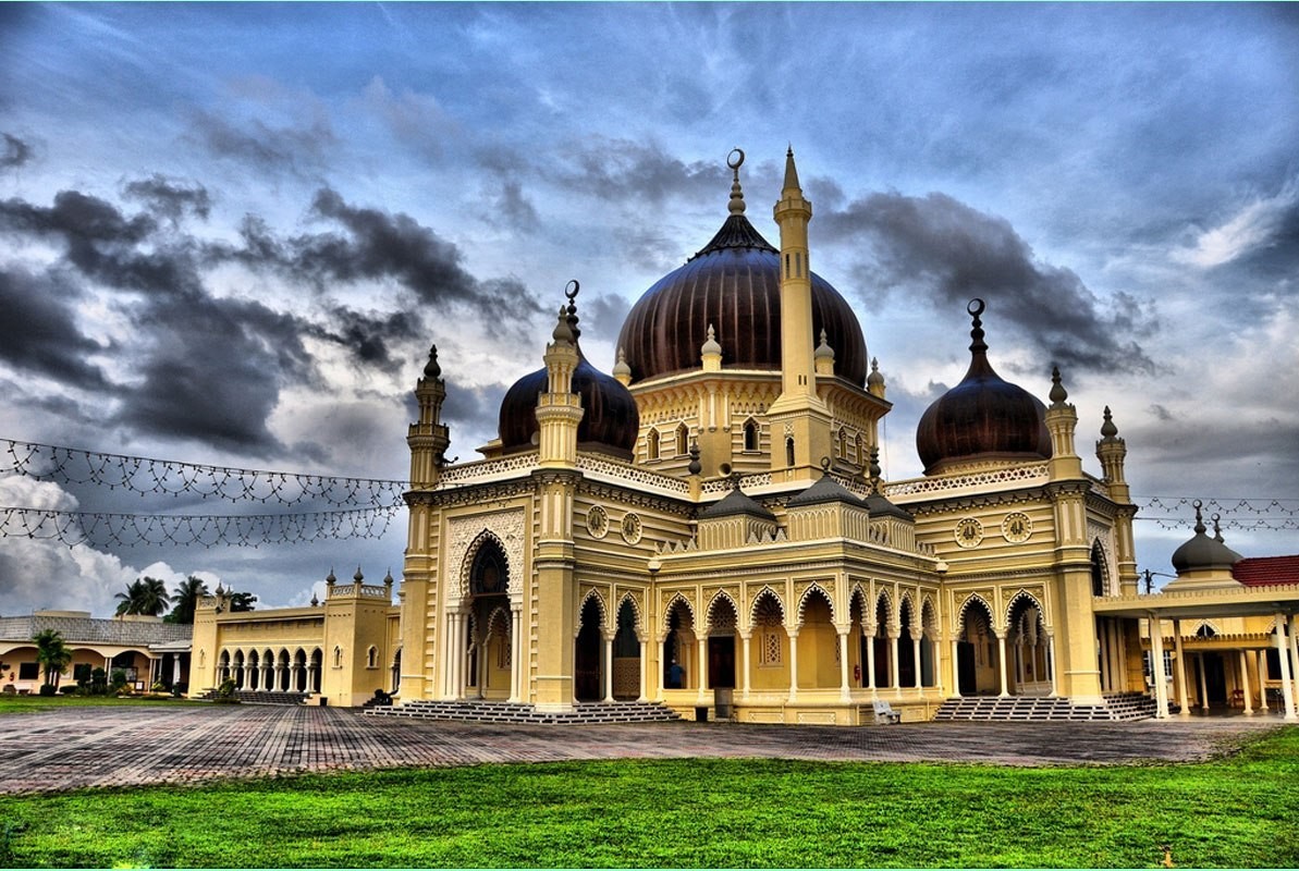 1407920543_zahir-mosque-in-kedah-malaysia-03